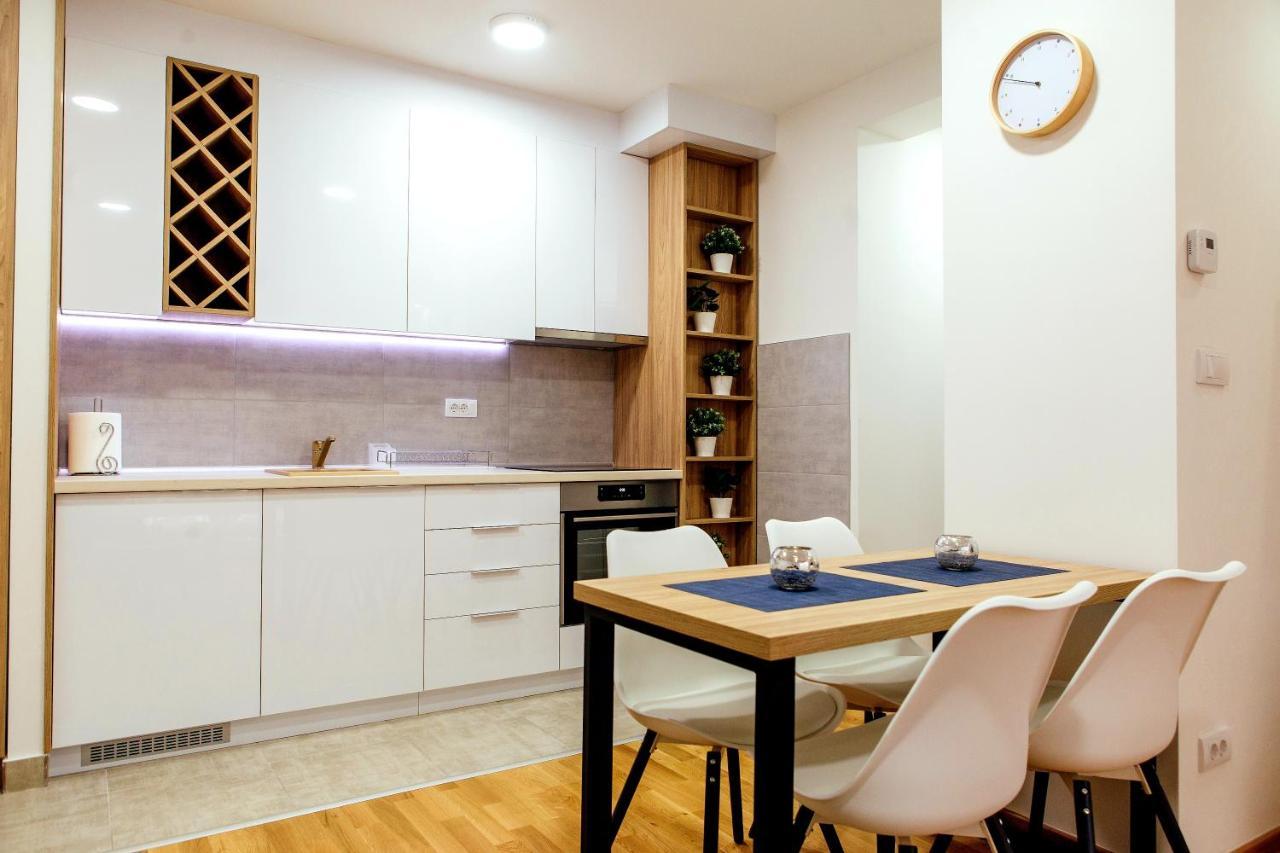 Apartman Happy Day ดิฟชิบาเร ภายนอก รูปภาพ