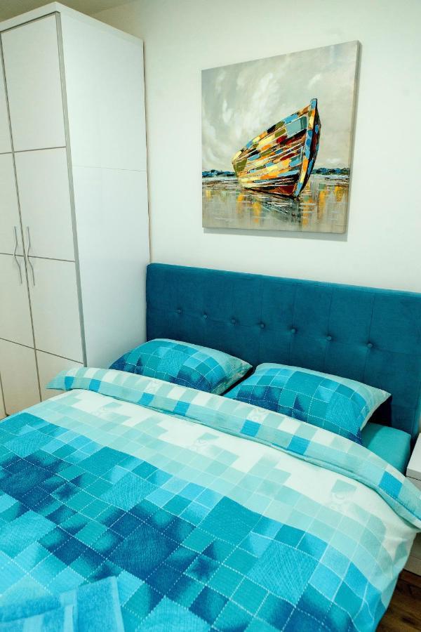 Apartman Happy Day ดิฟชิบาเร ภายนอก รูปภาพ